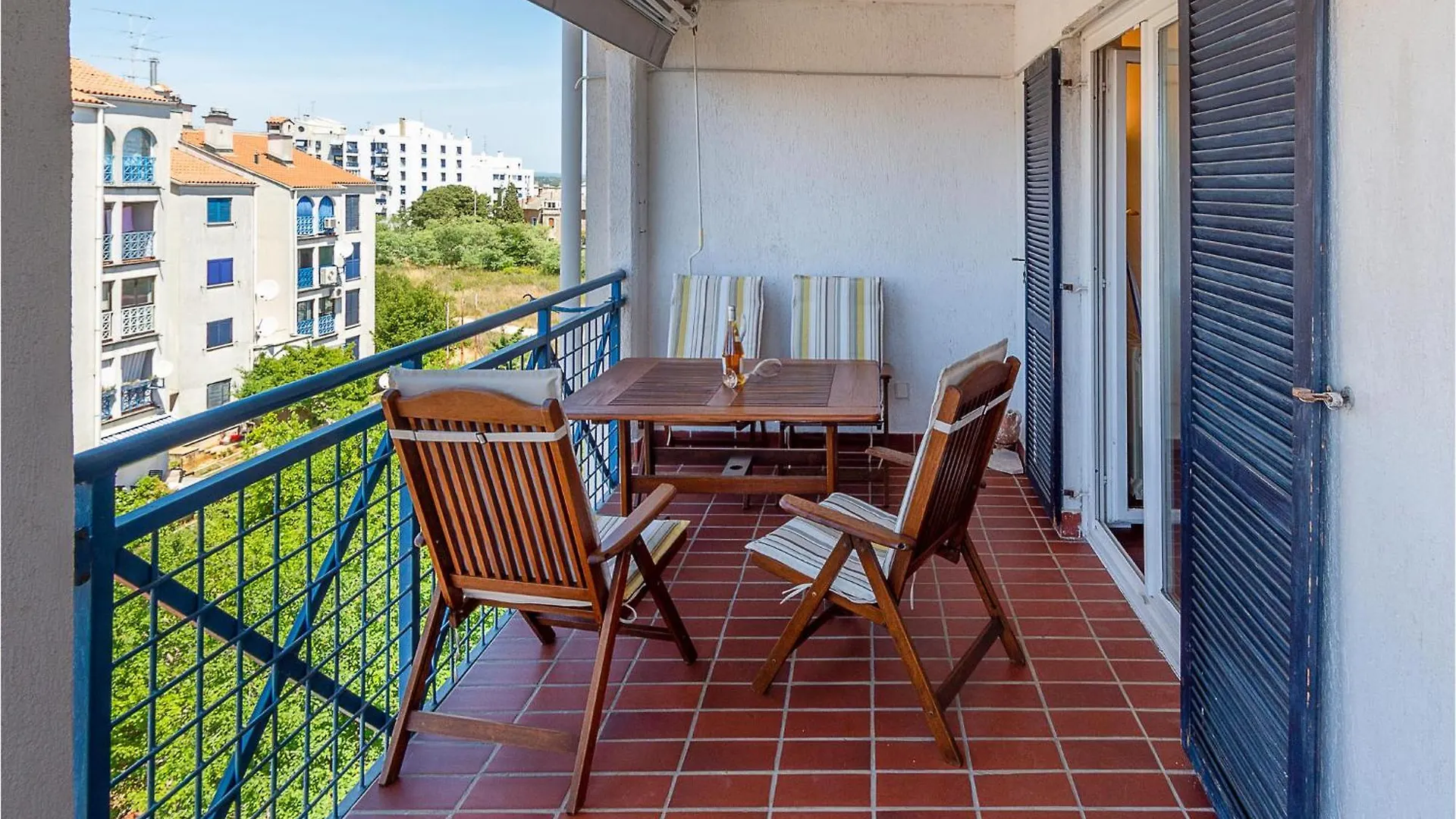 Stunning Apartment In Pula With Kitchen