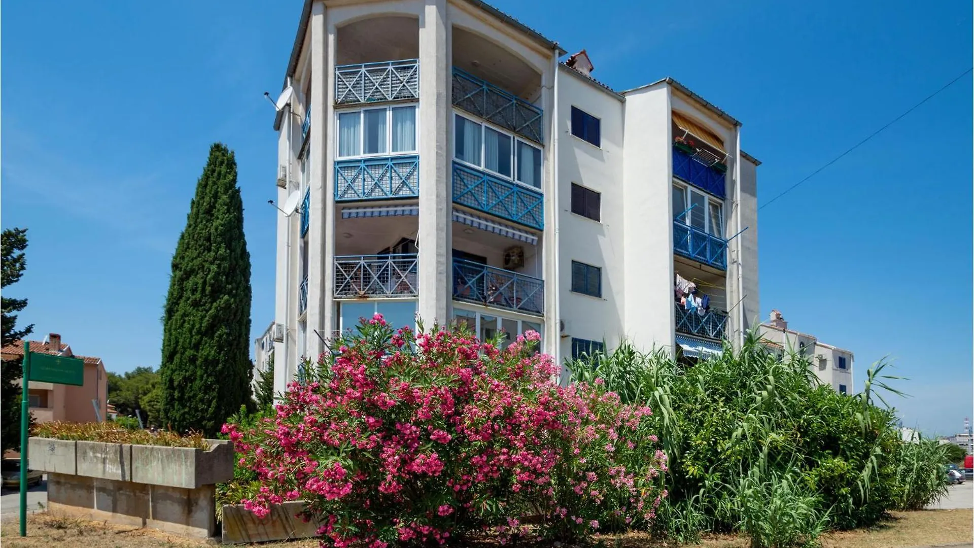 Stunning Apartment In Pula With Kitchen