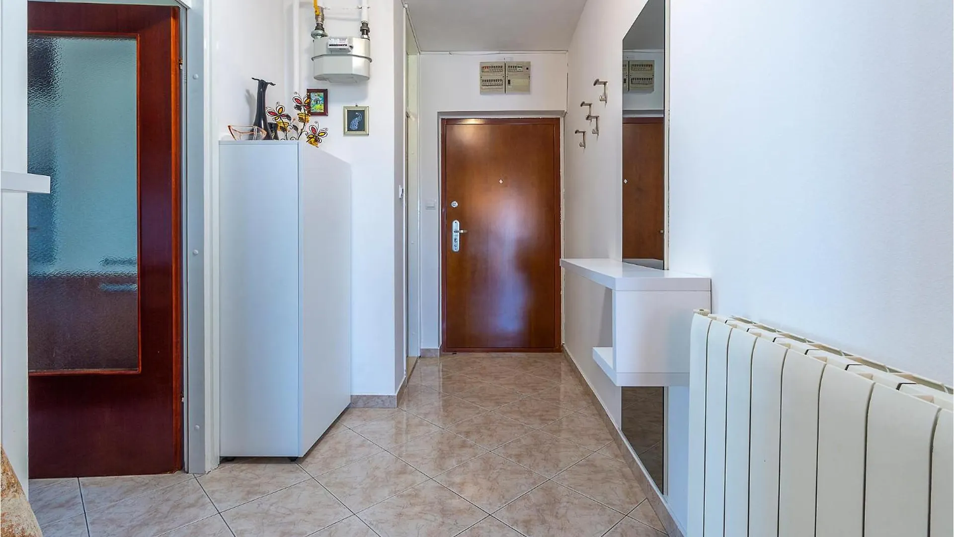Stunning Apartment In Pula With Kitchen